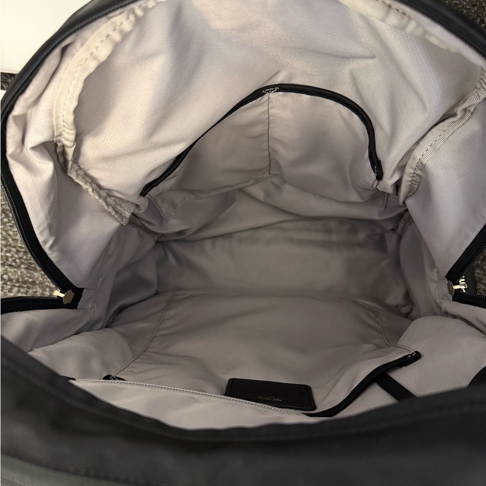Tumi Carson Backpack - Picture 9 of 12